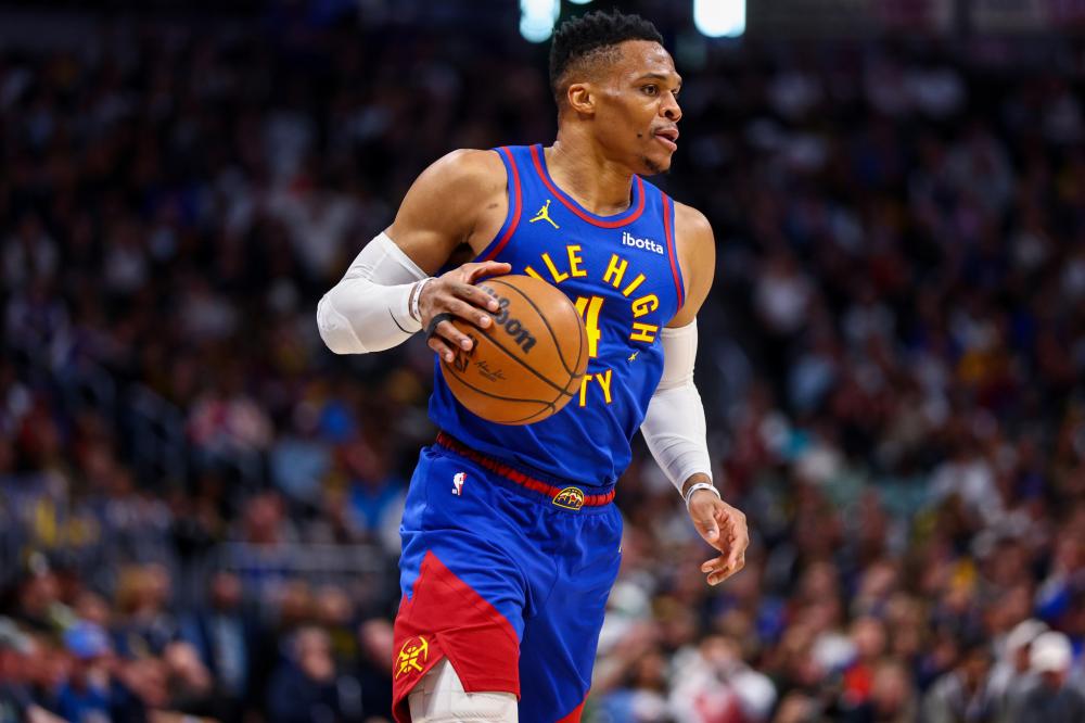 在傳球和選 在傳球和選